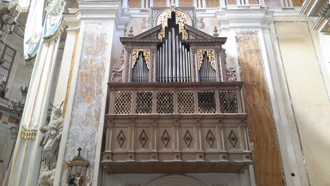 L'organo del Carmine Maggiore di Palermo
