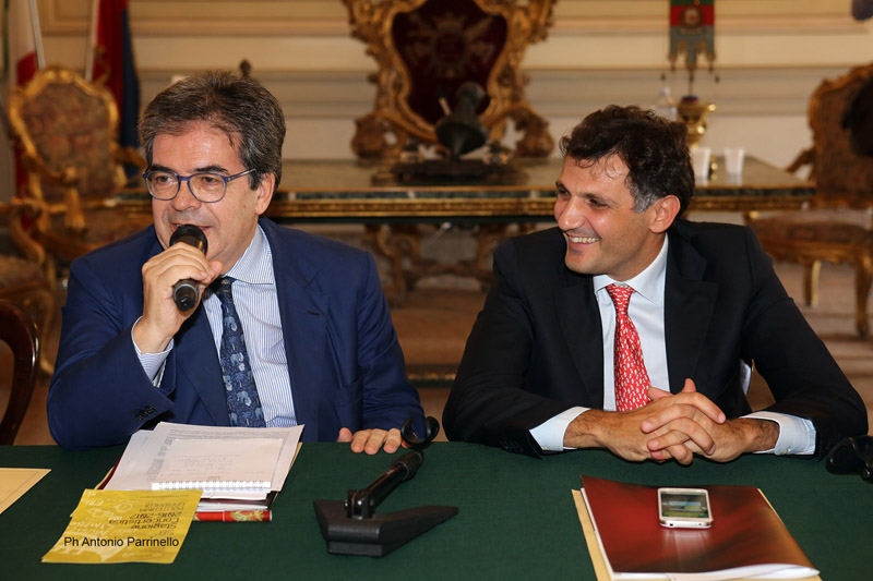 Il sindaco Enzo Bianco e l'assessore Anthony Barbagallo