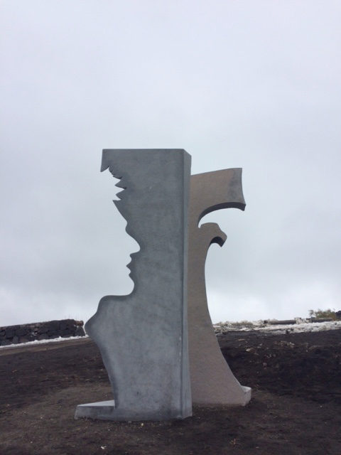 La scultura di Luca Zuppelli dedicata a Angelo D'Arrigo