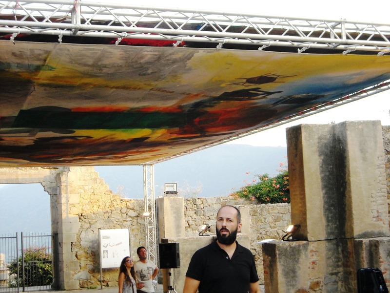 Hugo Canoilas sotto la tela