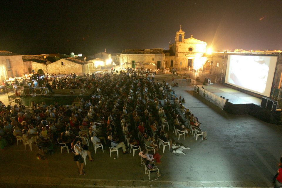 Marzamemi, piazza Regina Margherita