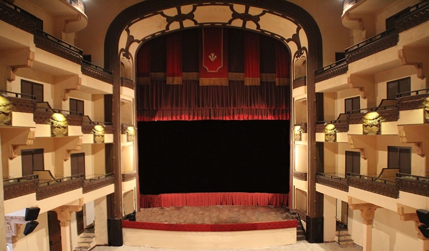 L'interno dell Teatro Finocchiaro