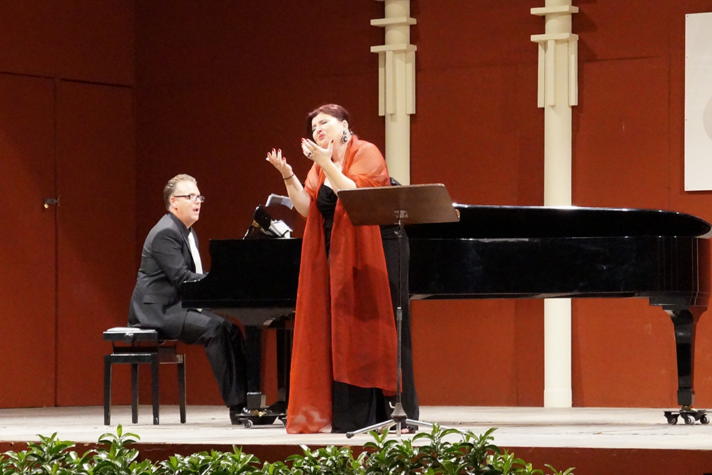 Rosario Cicero e Dimitra Theodossiou, foto di Goffredo Greco