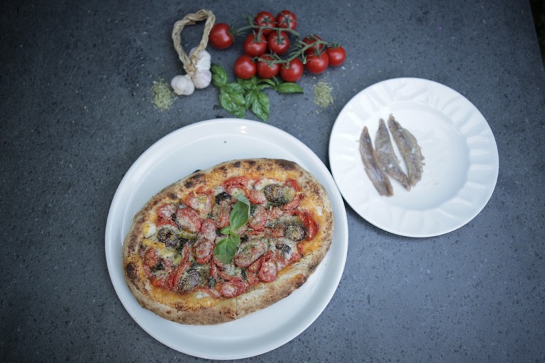 La Fauzza, la tipica pizza di Licata