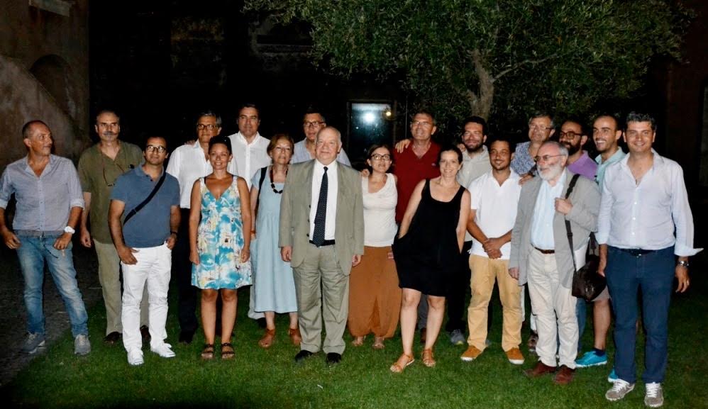 Foto di gruppo, a conclusione della consegna dei premi