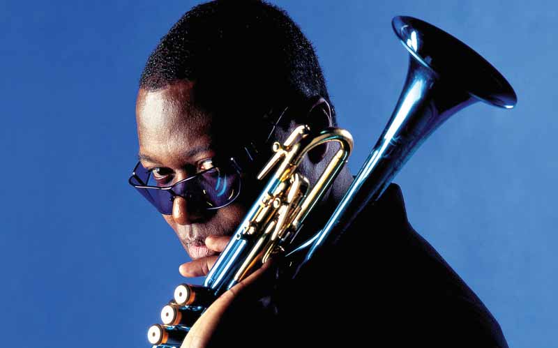 Wallace Roney