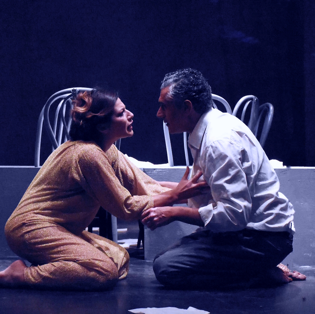 Valeria Contadino e David Coco in scena