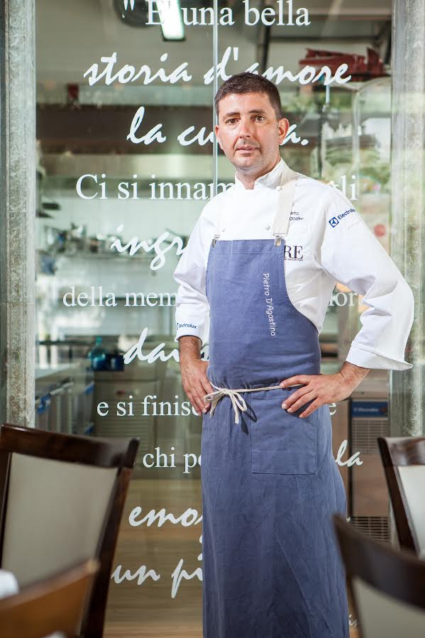 D'Agostino nel suo ristorante La Capinera