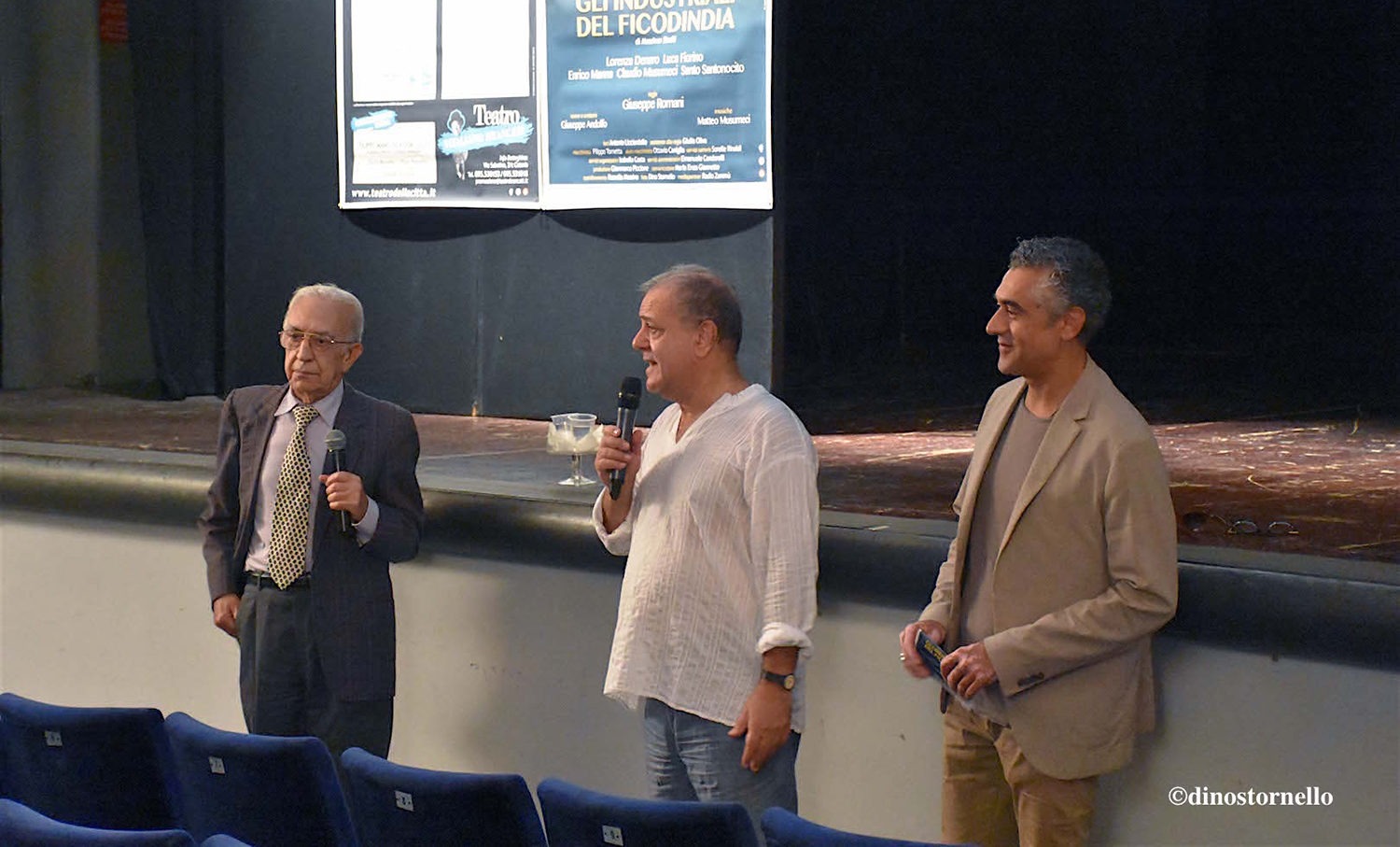 Teatro della città, 30 candeline, 2 palcoscenici e la centralità della scena