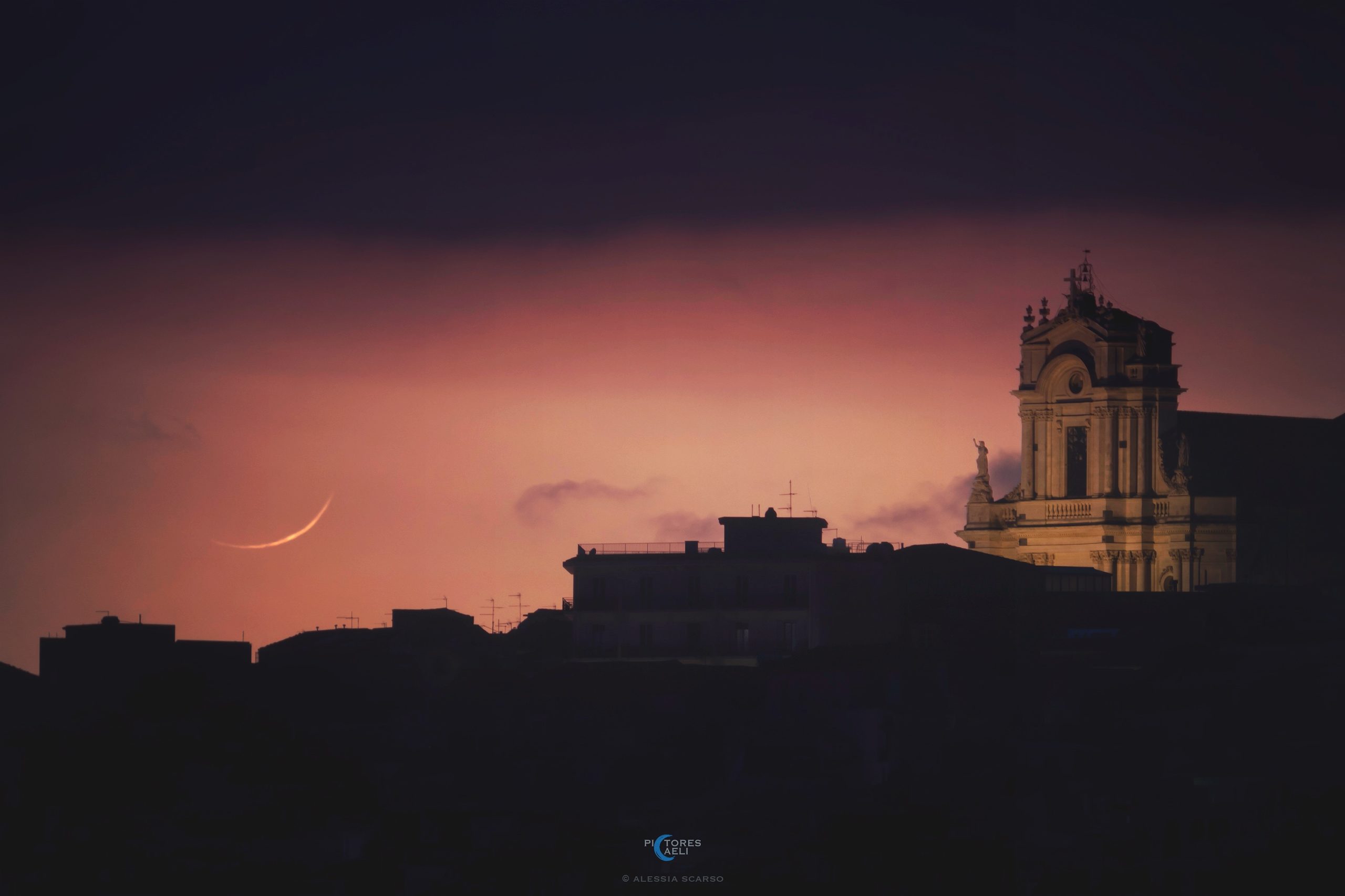 La luna su Modica nello scatto di Alessia Scarso è la Earth Picture of the Day