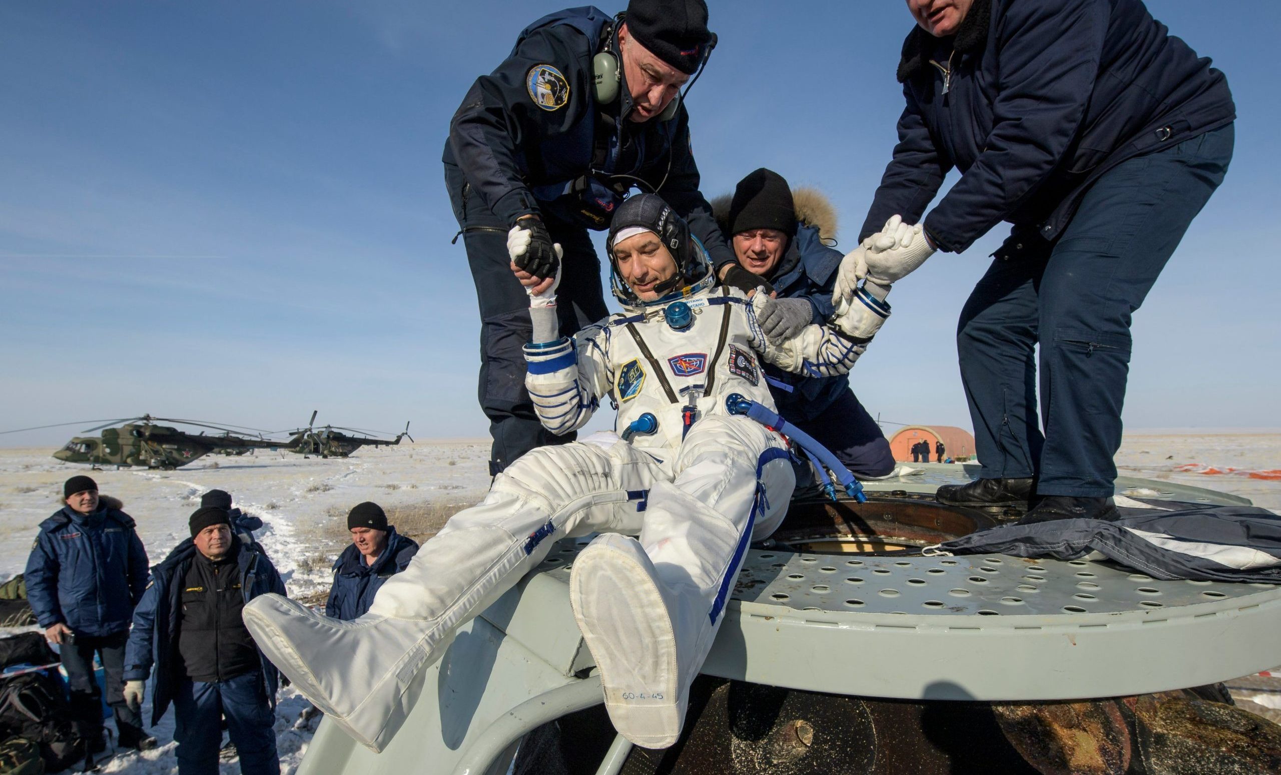 La #MissionBeyond è finita, Luca Parmitano è di nuovo sulla terra