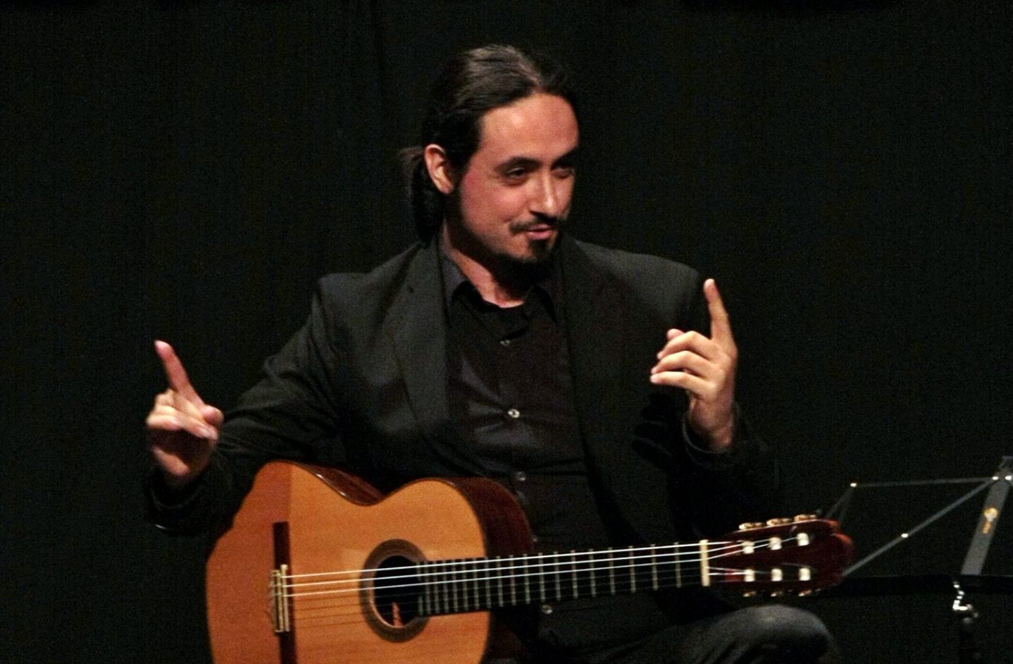 A Guitar at the Opera, Davide Sciacca torna dal vivo in Inghilterra