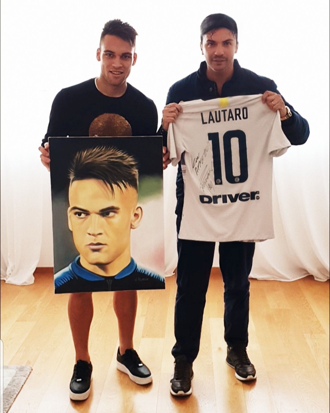 Col calciatore dell'Inter Lautaro